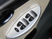 2011款 雪地版 1.3L 手動豪華型  2011款 雪地版 1.3L 手動豪華型