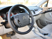 2011款 2.3L 尊貴型 2011款 2.3L 尊貴型