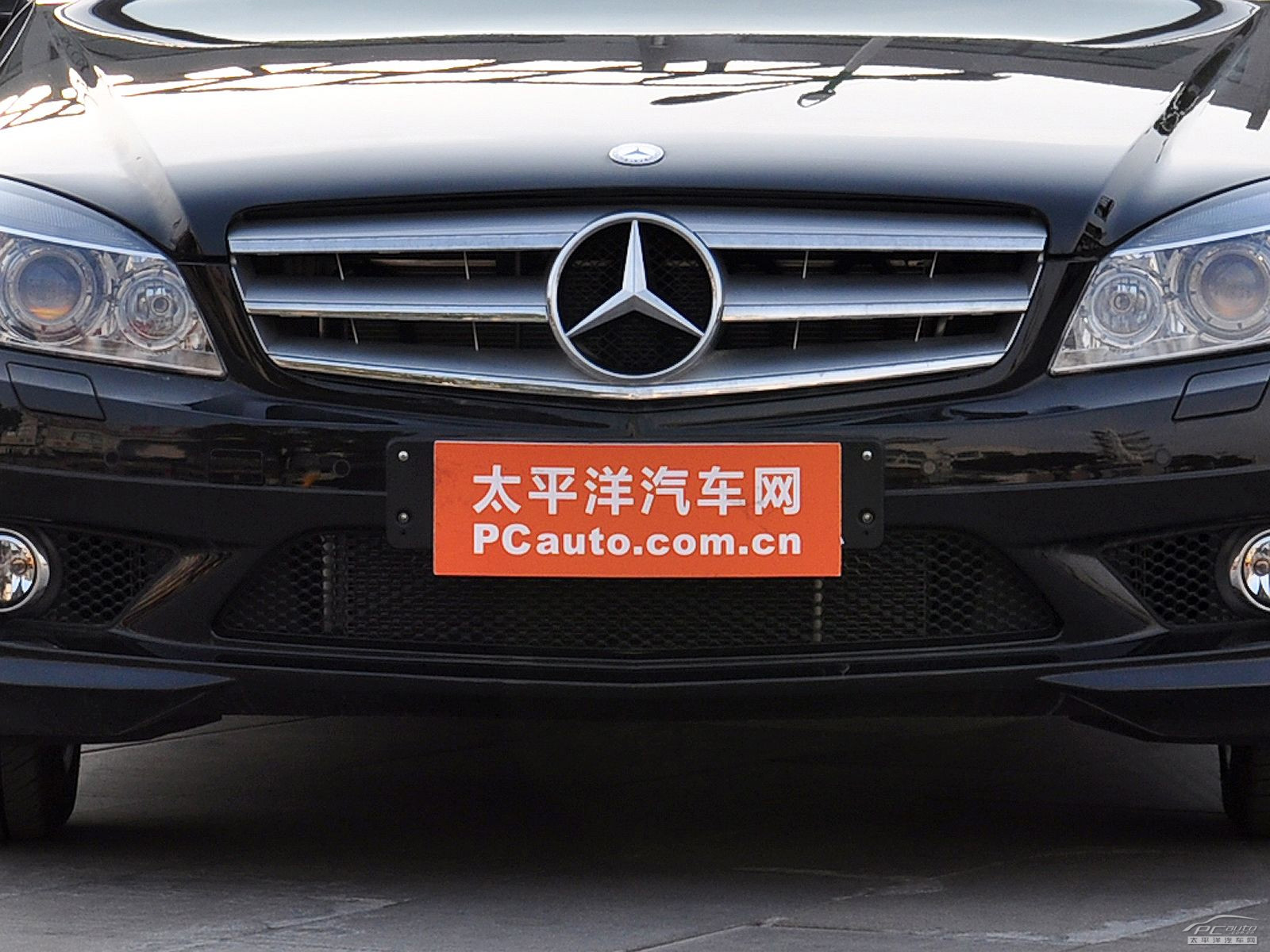 奔馳C級外觀高清大圖
