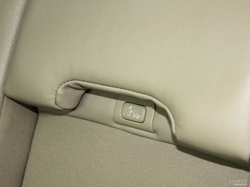 ɫ֠XC60(M)(ni)DƬ