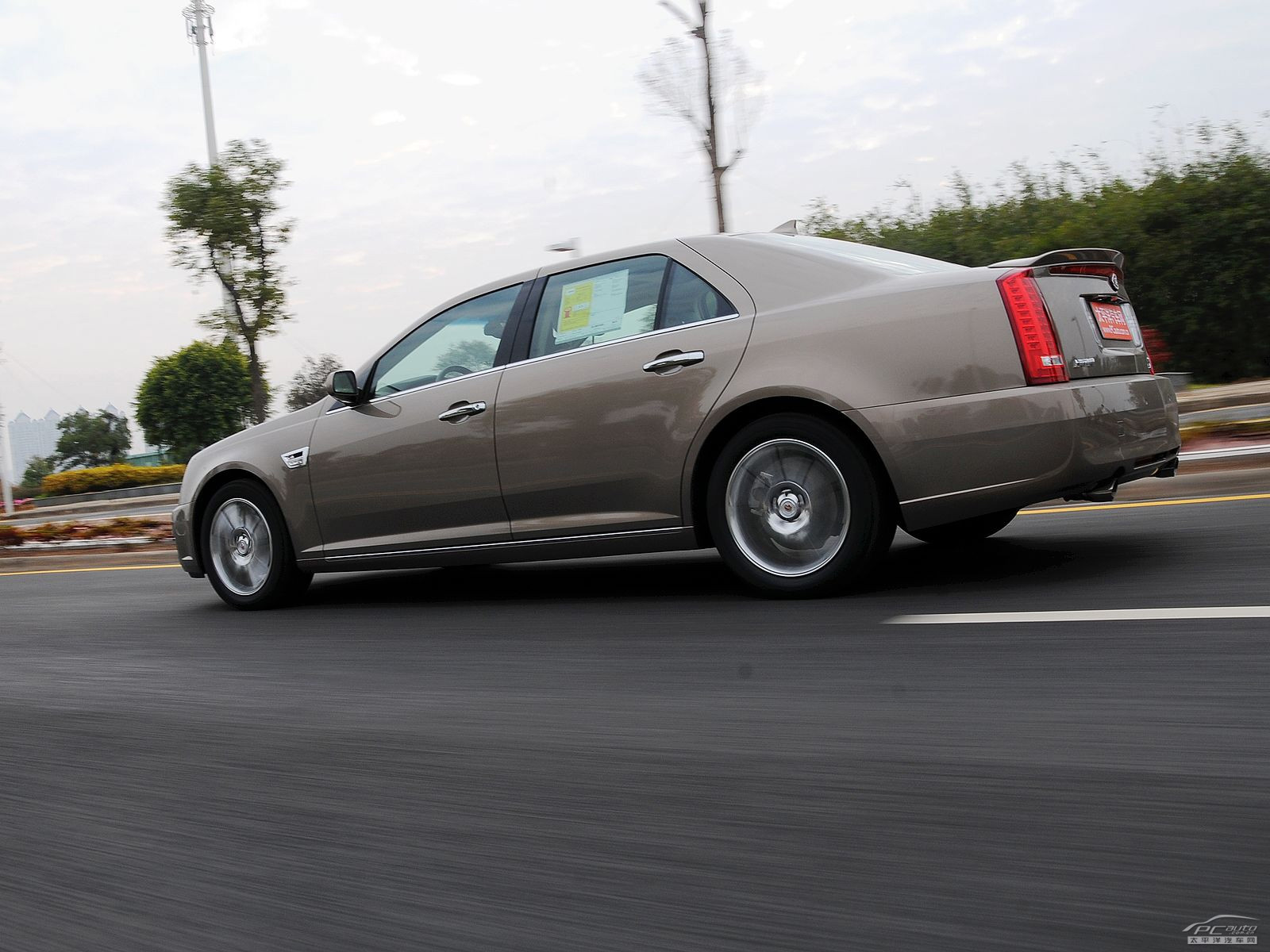 SLS賽威外觀高清大圖