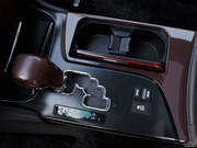2010款 3.0L Royal Saloon 2010款 3.0L Royal Saloon