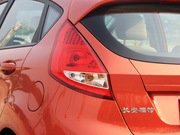 2010款 兩廂 1.5L 自動(dòng)光芒限定版 2010款 兩廂 1.5L 自動(dòng)光芒限定版