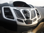 2010款 兩廂 1.5L 自動光芒限定版 2010款 兩廂 1.5L 自動光芒限定版