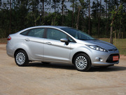 2010款 三廂 1.5L 手動光芒限定版 2010款 三廂 1.5L 手動光芒限定版