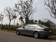 2011 528Li A
