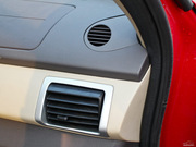 2009款 1.6L 手動時(shí)尚型 2009款 1.6L 手動時(shí)尚型
