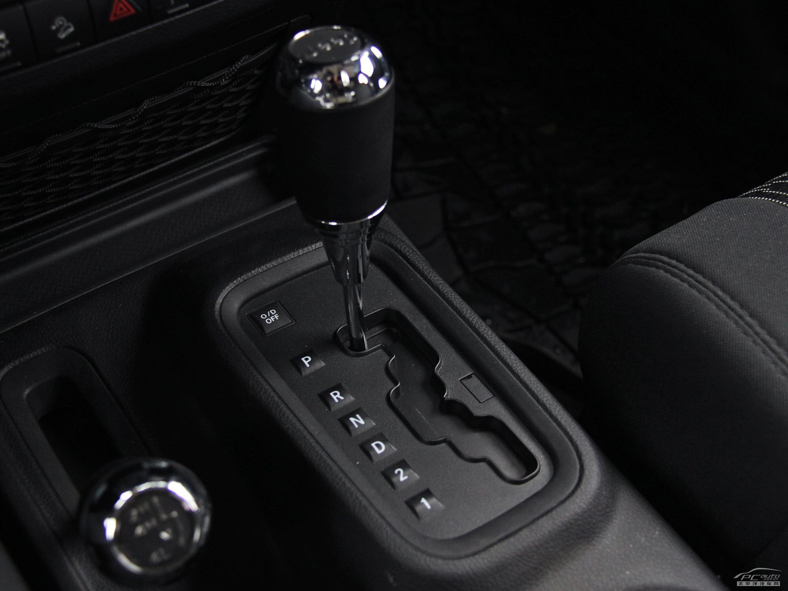 牧馬人內(nèi)飾高清大圖