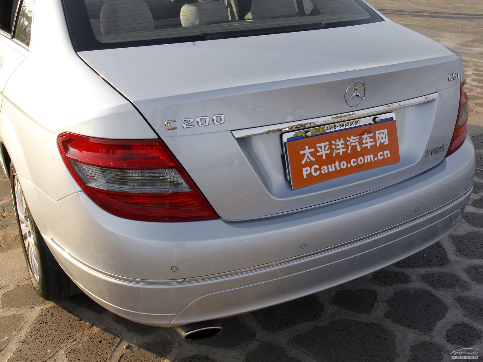 奔馳C級(jí)外觀高清大圖