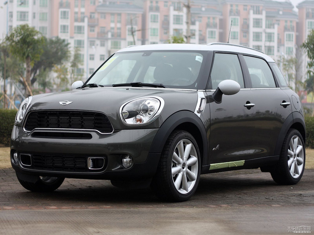 ƷɫMINI COUNTRYMAN܇^^DƬ