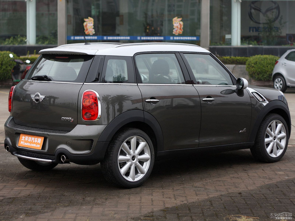ƷɫMINI COUNTRYMAN܇^^DƬ