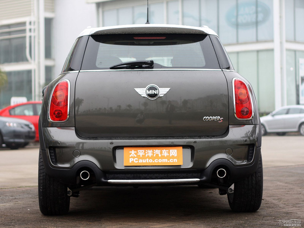 ƷɫMINI COUNTRYMAN܇^^DƬ