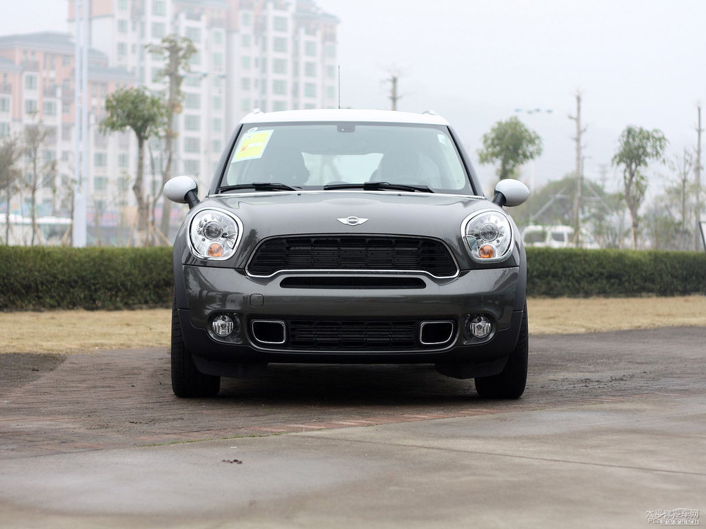ƷɫMINI COUNTRYMAN܇^^DƬ
