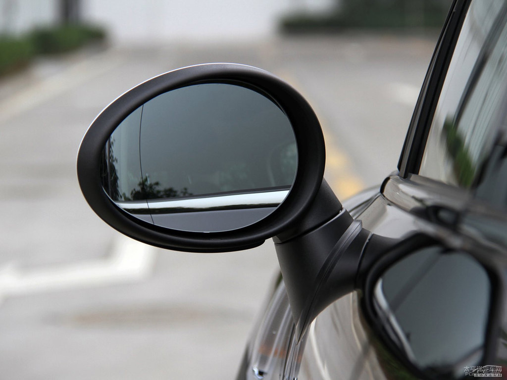 MINI COUNTRYMAN܇^DƬ
