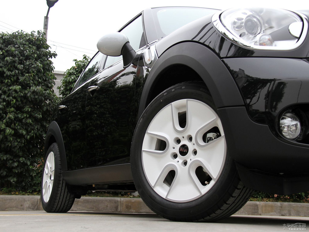 MINI COUNTRYMAN܇^DƬ