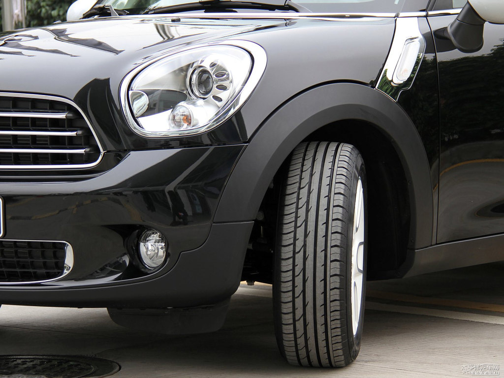 MINI COUNTRYMAN܇^DƬ
