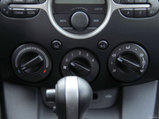 2011款 炫動 1.5L 自動超值版 2011款 炫動 1.5L 自動超值版