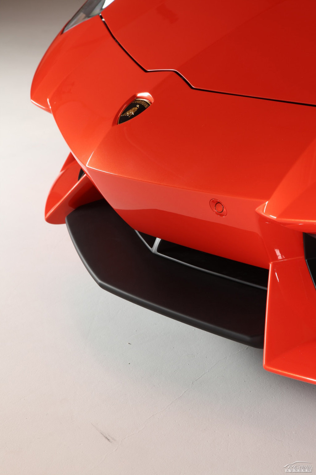 紅色Aventador車頭外觀圖片