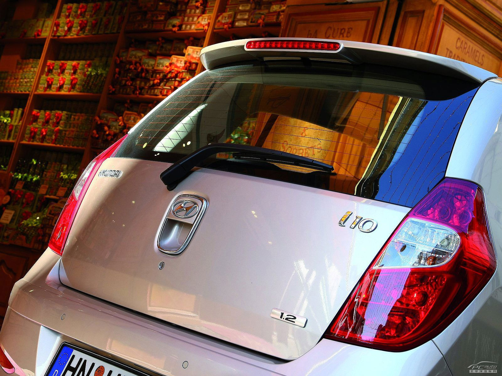 現(xiàn)代i10外觀高清大圖