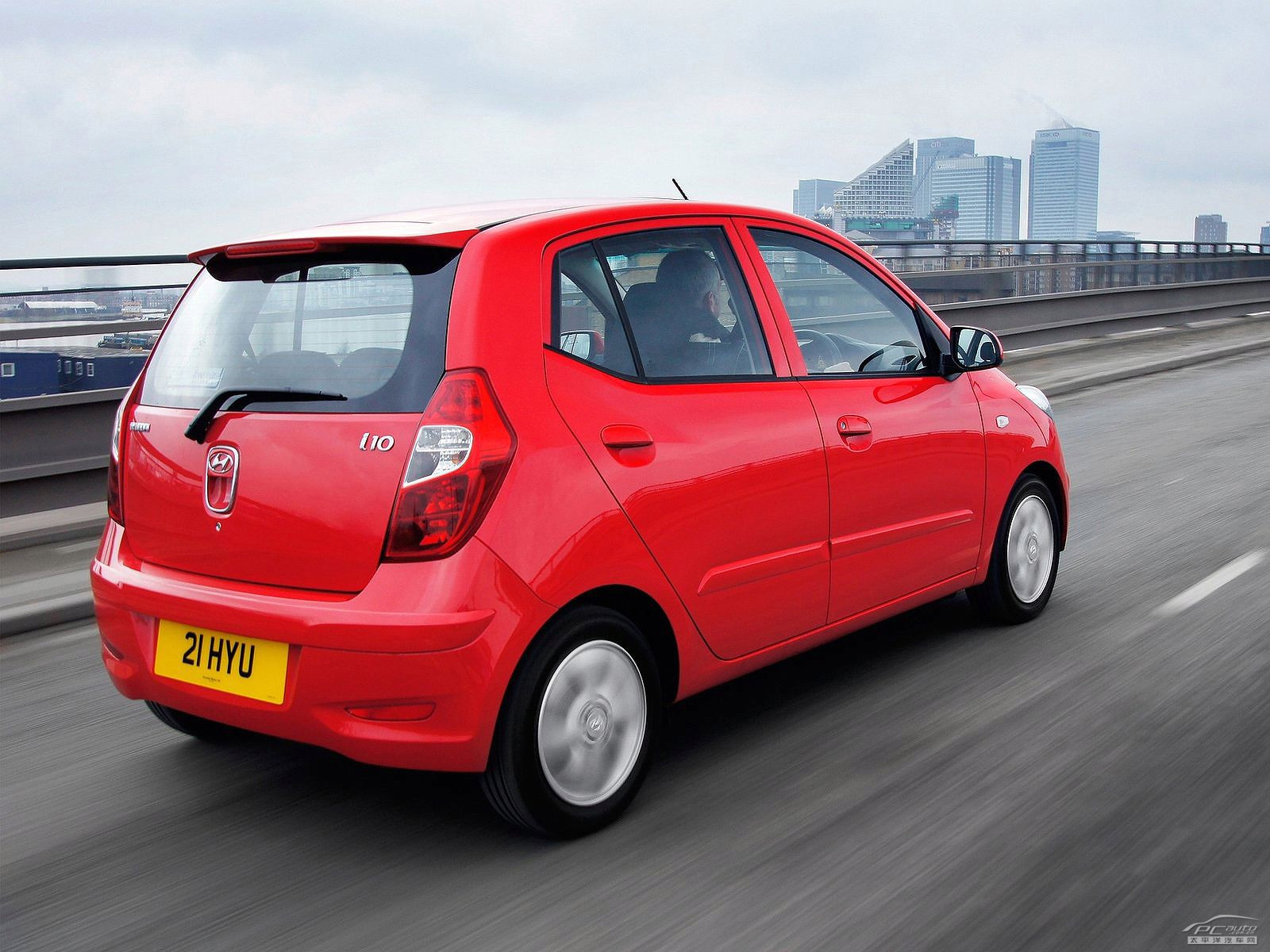 現(xiàn)代i10外觀高清大圖