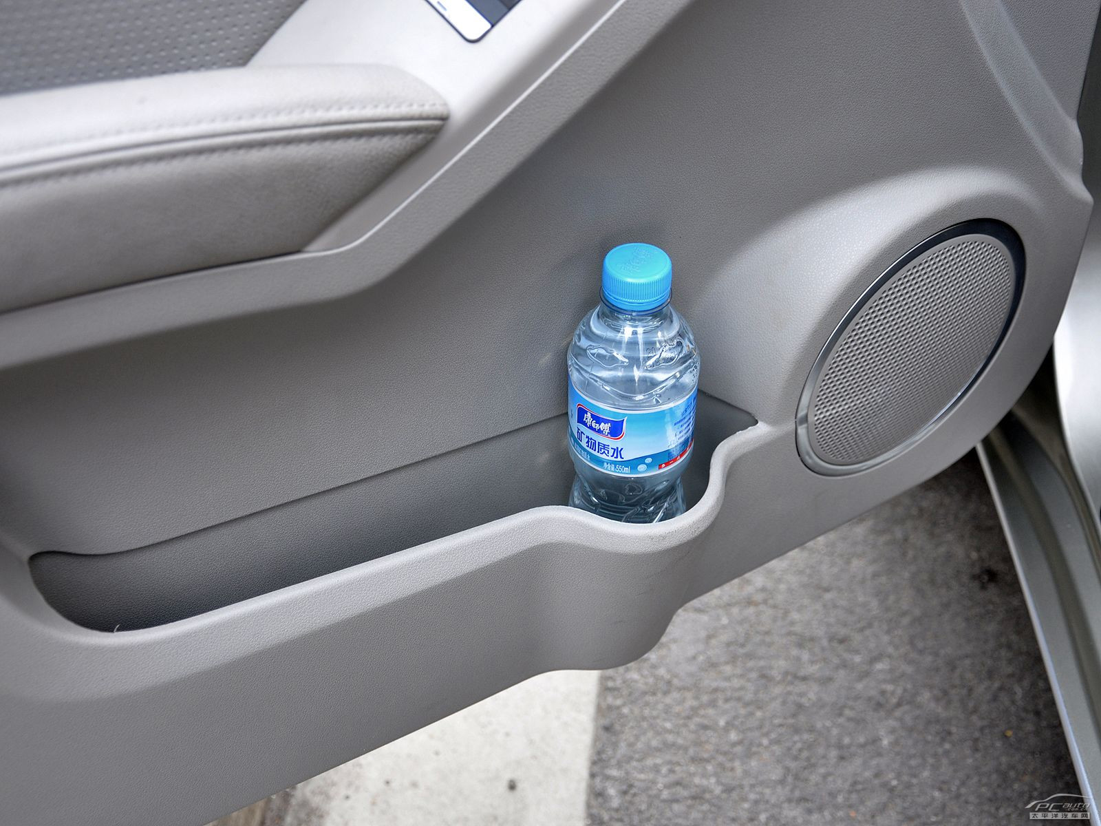 力帆X60內(nèi)飾高清大圖