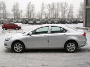 2011款 1.5L MT 尊逸型 2011款 1.5L MT 尊逸型