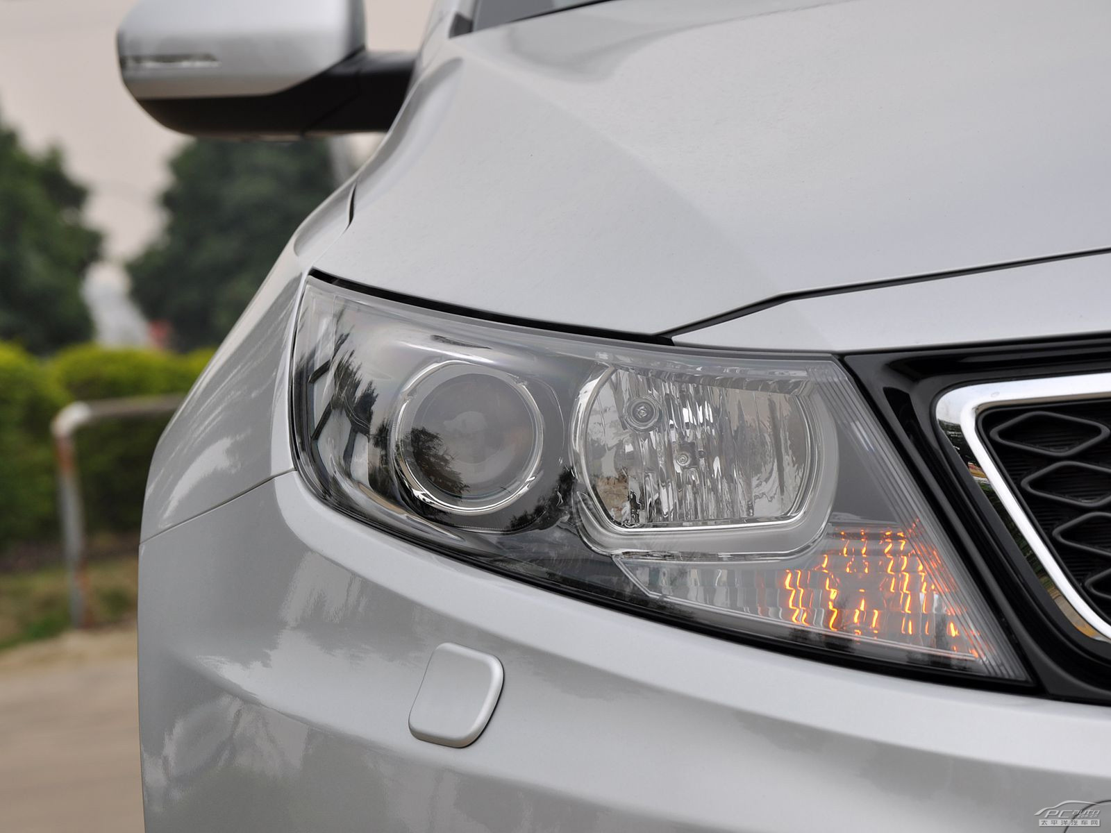 起亞K5凱酷外觀高清大圖