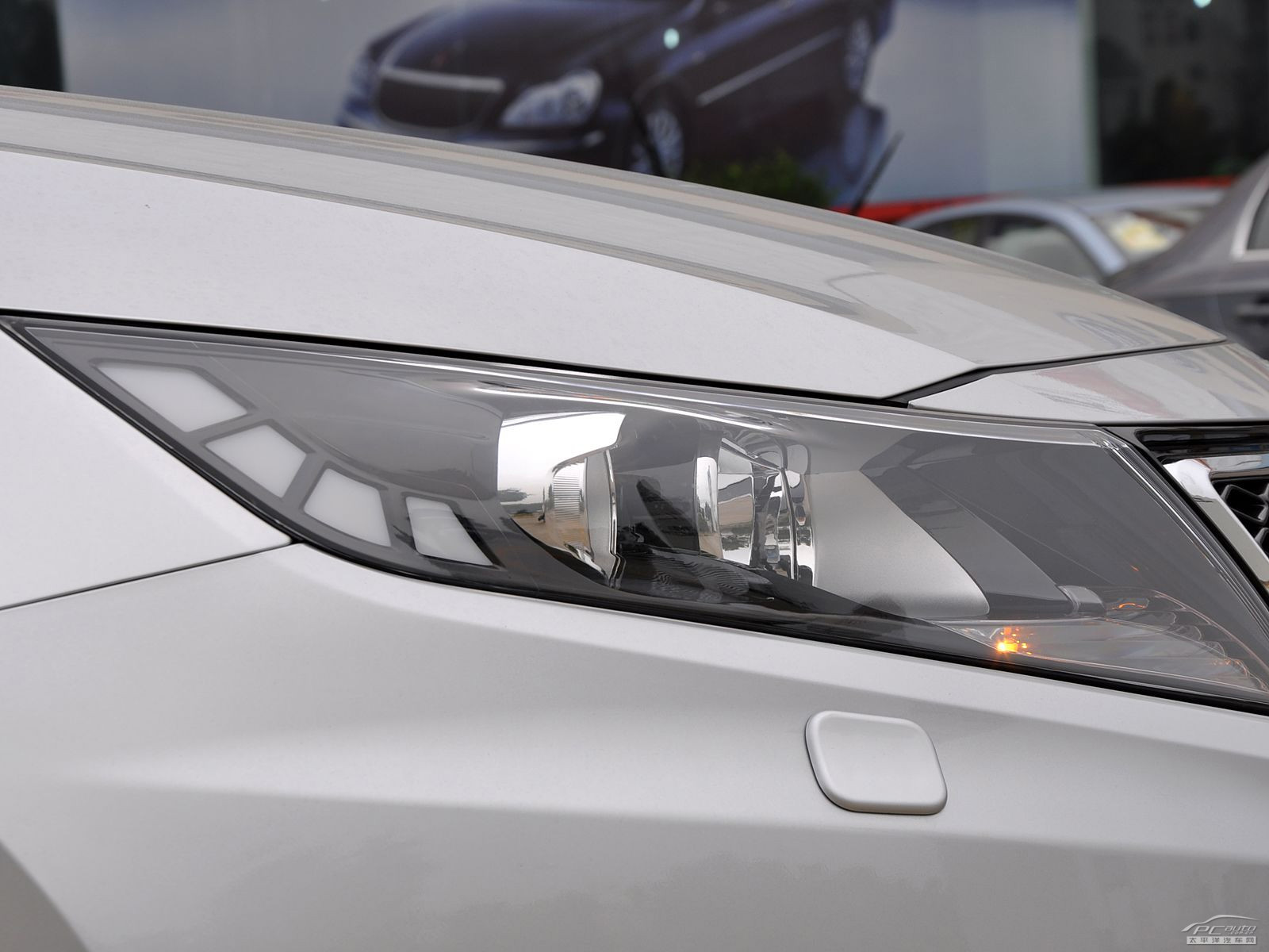 起亞K5凱酷外觀高清大圖