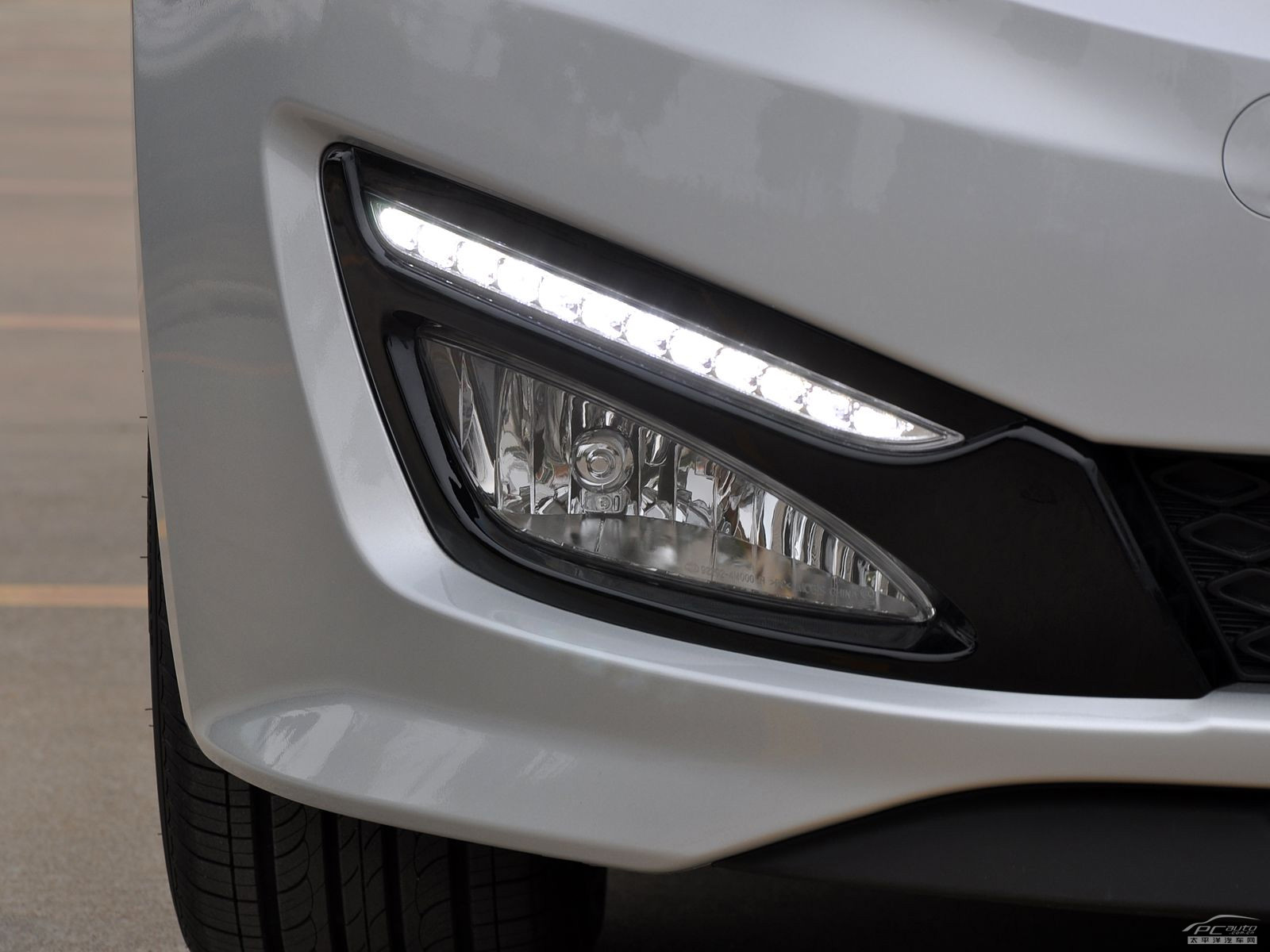 起亞K5凱酷外觀高清大圖