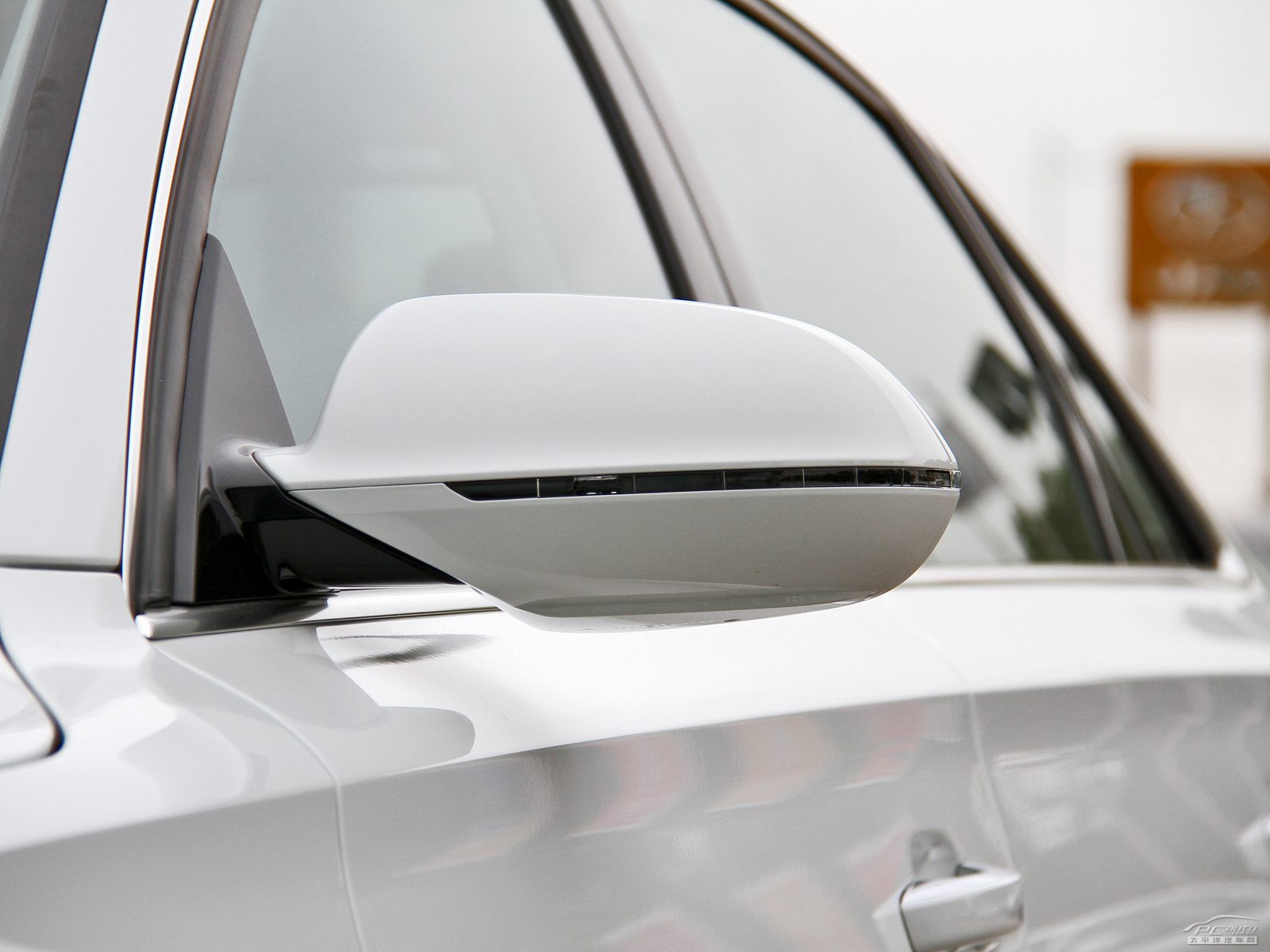 奧迪A8L外觀高清大圖