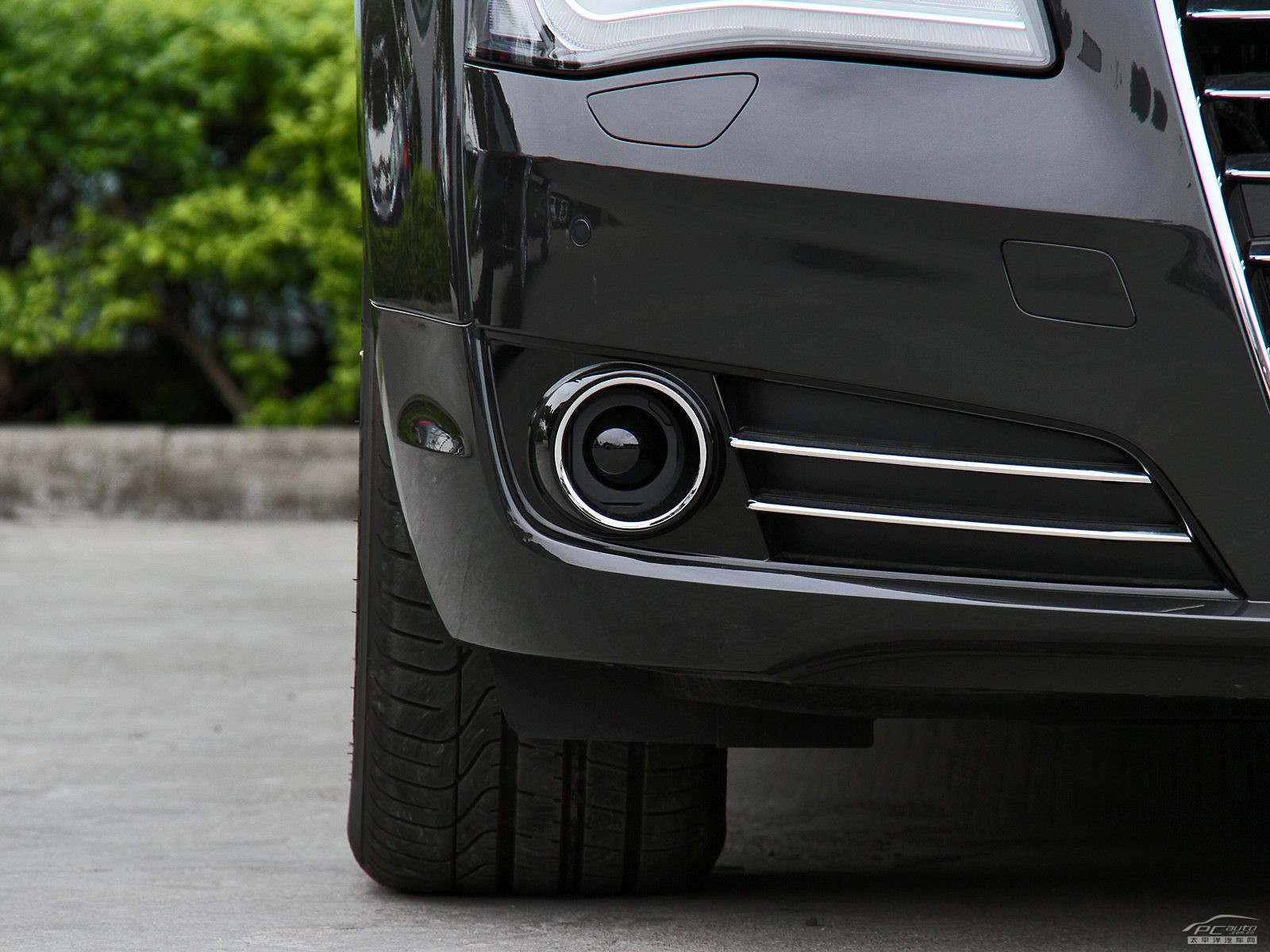 奧迪A8L外觀高清大圖