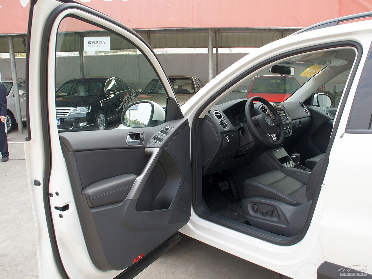 途觀內(nèi)飾高清大圖