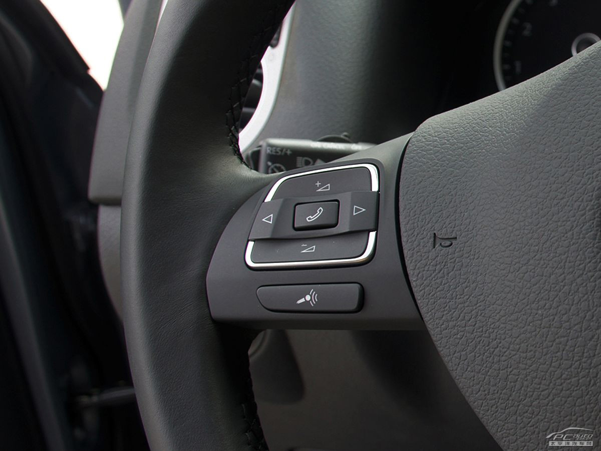 途觀內(nèi)飾高清大圖