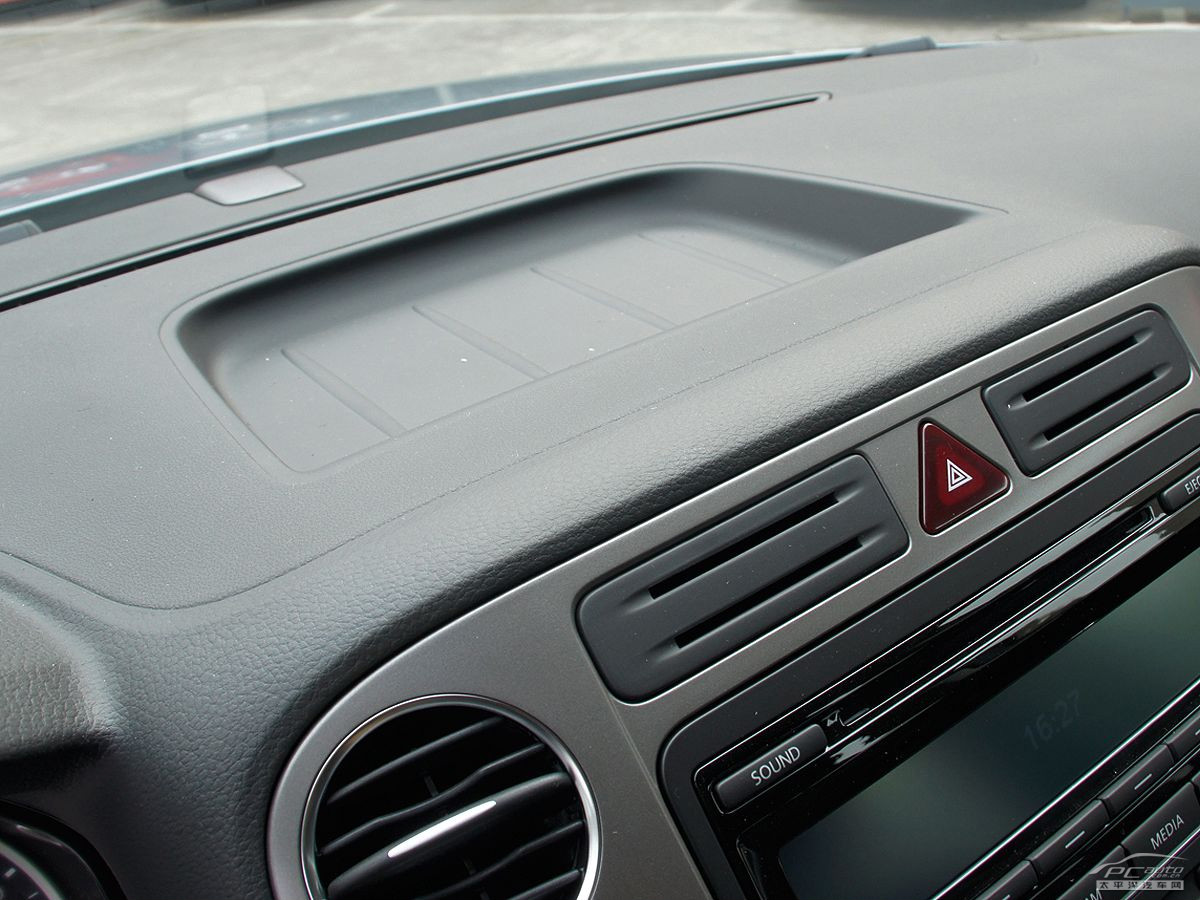 途觀內(nèi)飾高清大圖