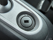 2011款 1.0L MHD 敞篷激情版 2011款 1.0L MHD 敞篷激情版