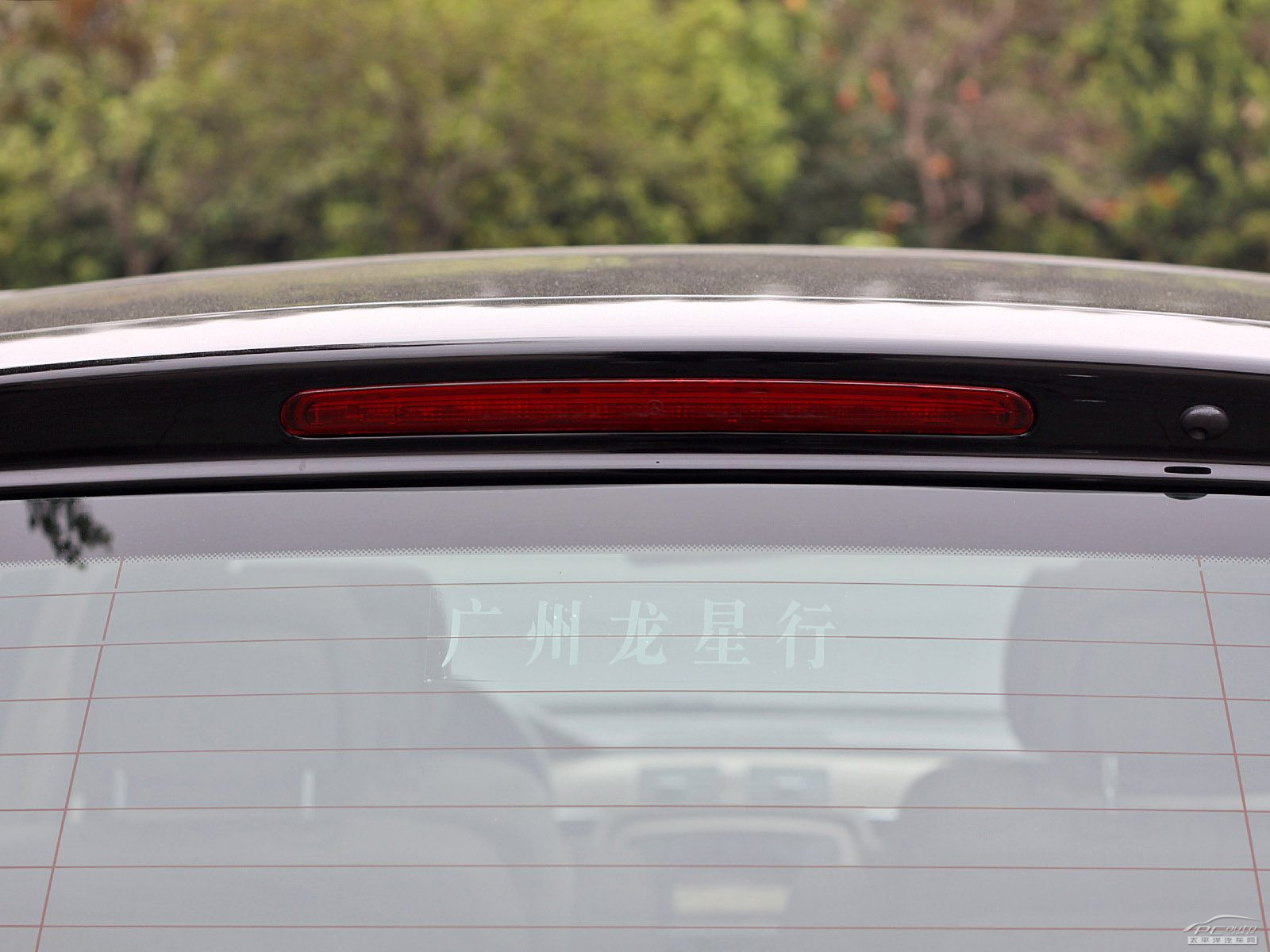 奔馳R級(jí)外觀高清大圖