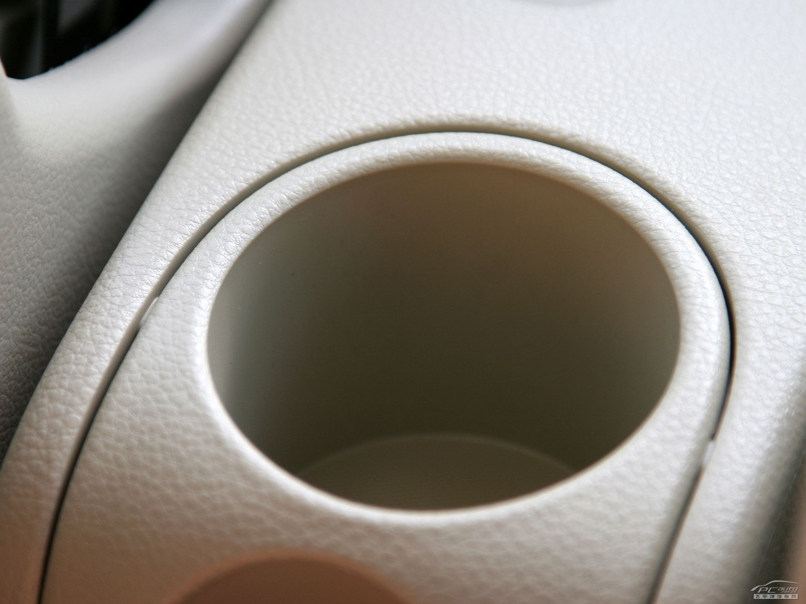 驪威內(nèi)飾高清大圖