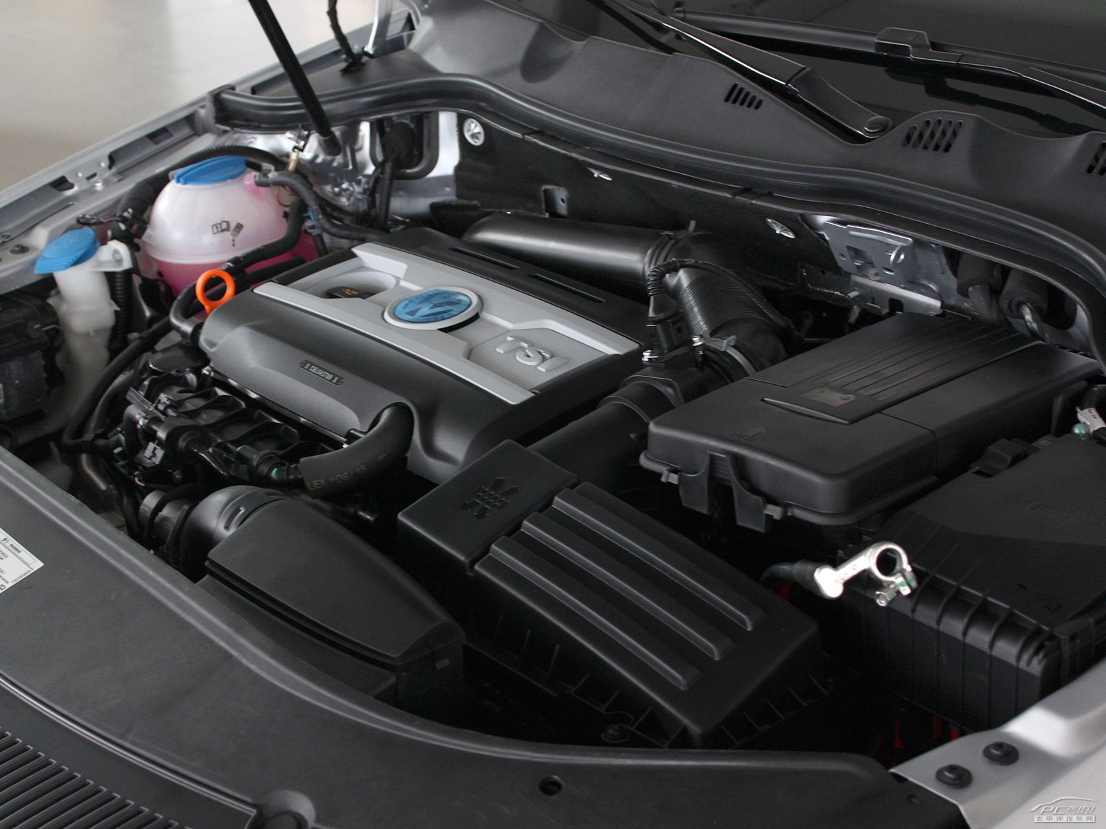 邁騰細節(jié)高清大圖