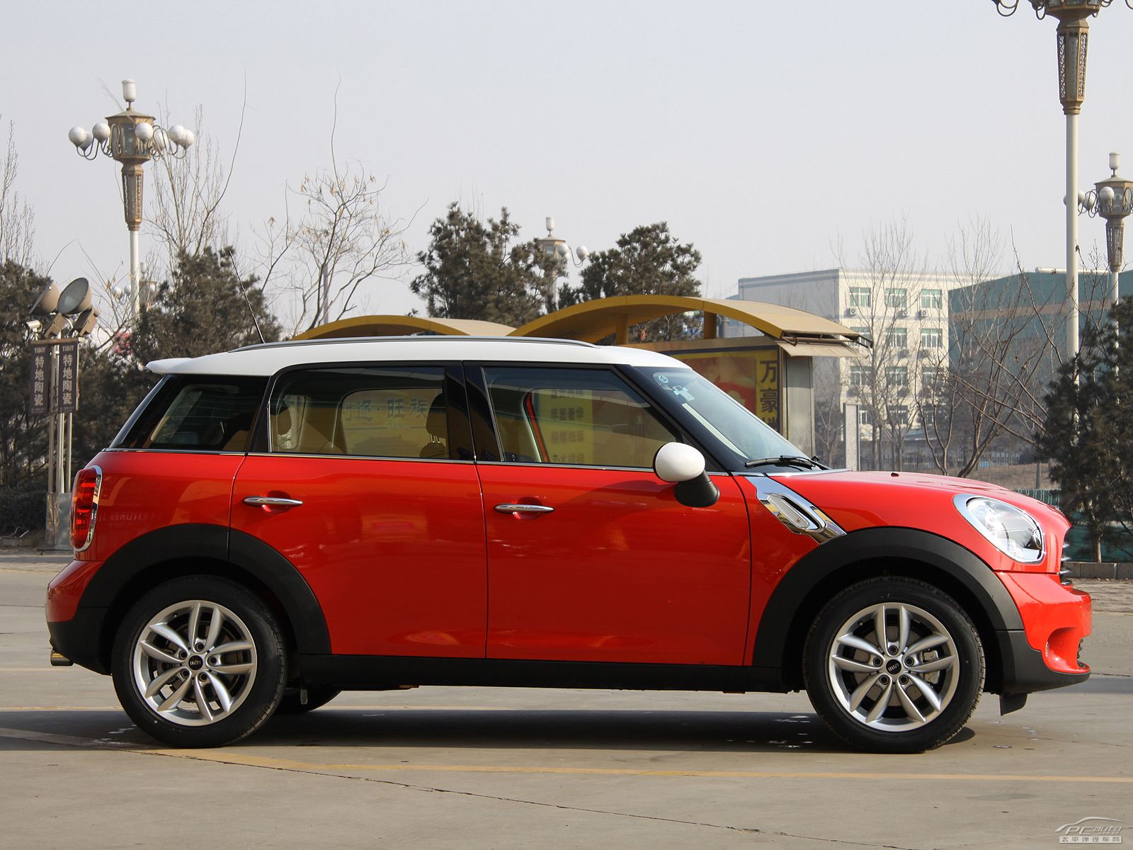 MINI COUNTRYMAN外觀高清大圖