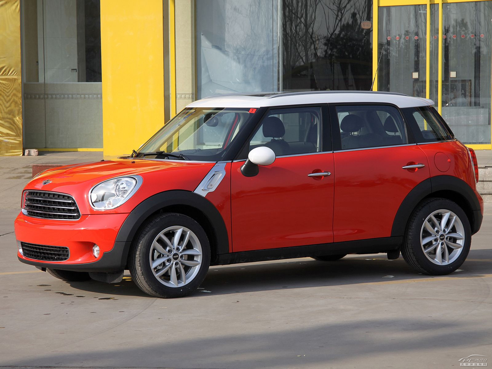 MINI COUNTRYMAN外觀高清大圖