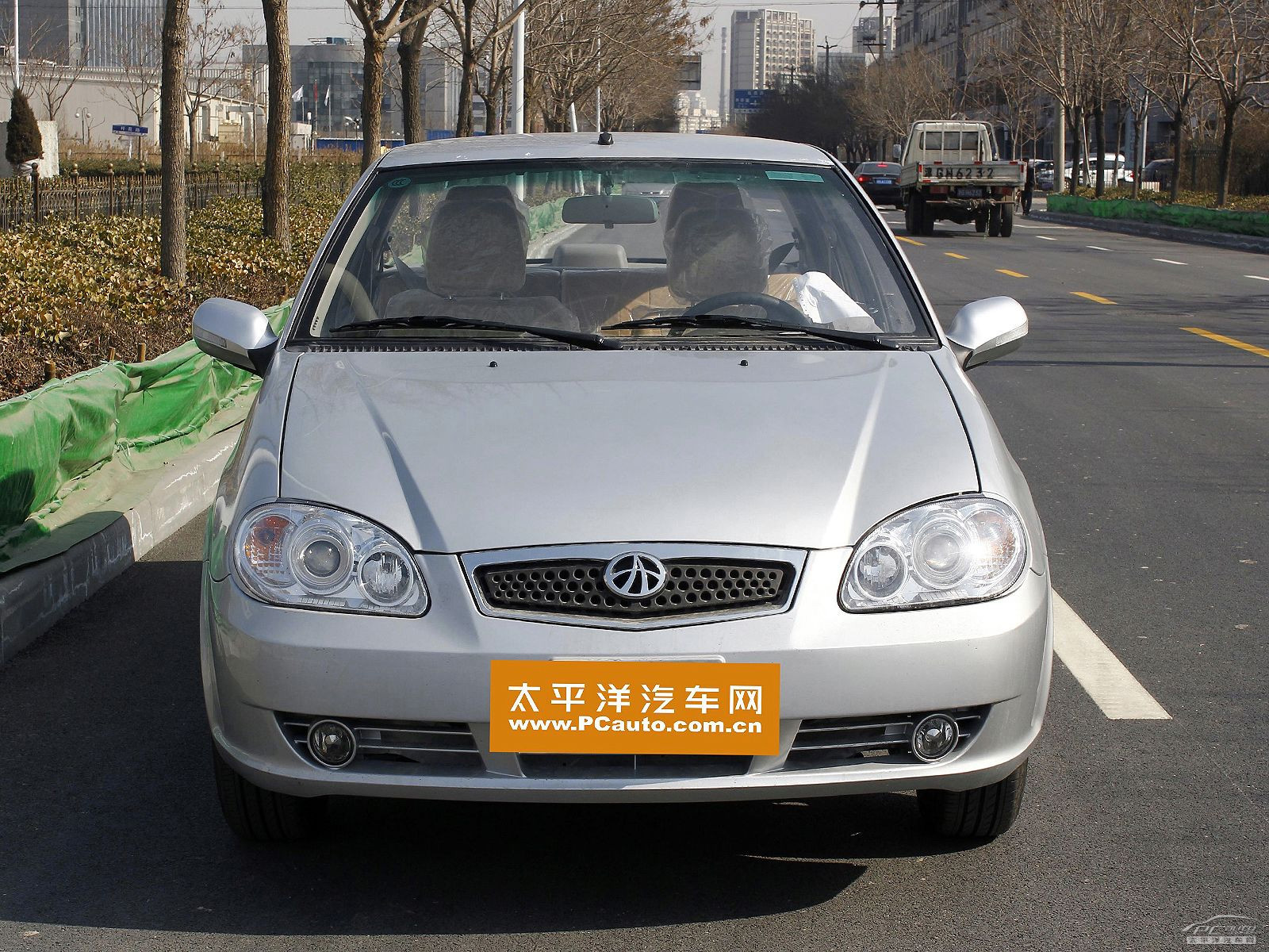 夏利外觀高清大圖