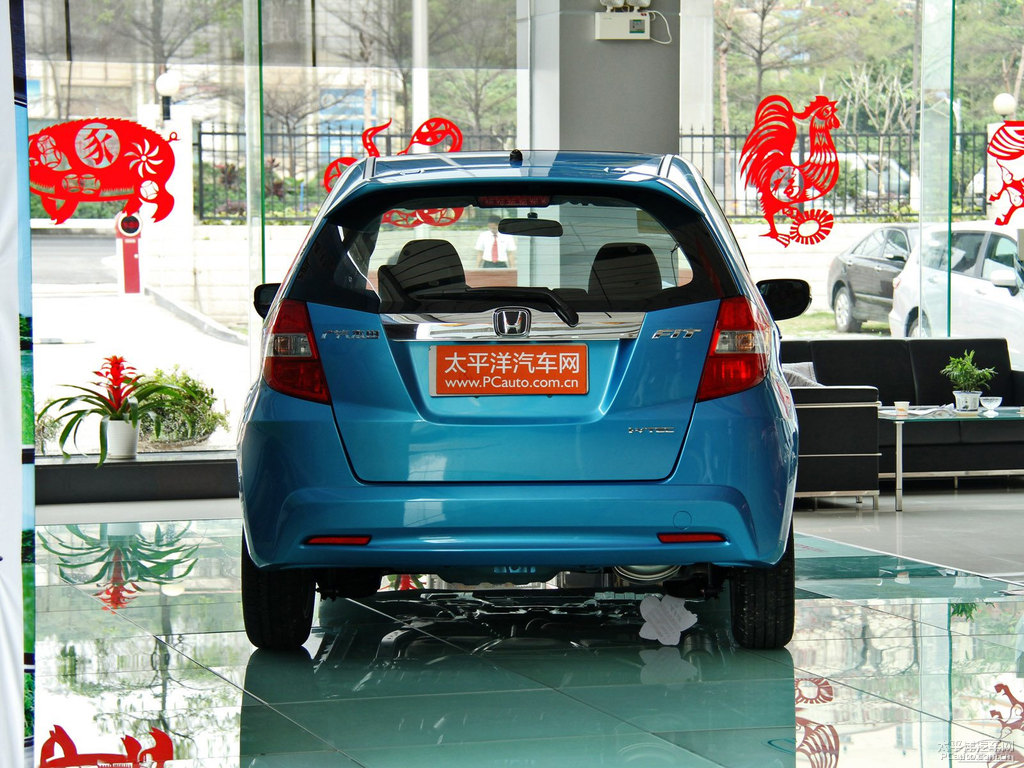 巴黎藍(lán)飛度整車(chē)外觀外觀圖片