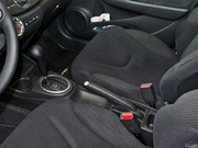 2011款 1.5L AT 全景天窗版 2011款 1.5L AT 全景天窗版