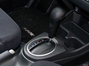 2011款 1.5L AT 全景天窗版 2011款 1.5L AT 全景天窗版