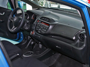 2011款 1.5L AT 全景天窗版 2011款 1.5L AT 全景天窗版