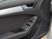 2011款 2.0 TFSI 標(biāo)準(zhǔn)型  2011款 2.0 TFSI 標(biāo)準(zhǔn)型