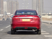 2011款 1.5L MT 尊逸型 2011款 1.5L MT 尊逸型