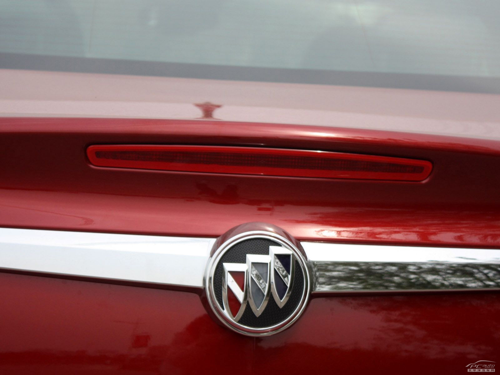 君威外觀高清大圖