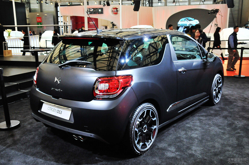 DS 3DƬ