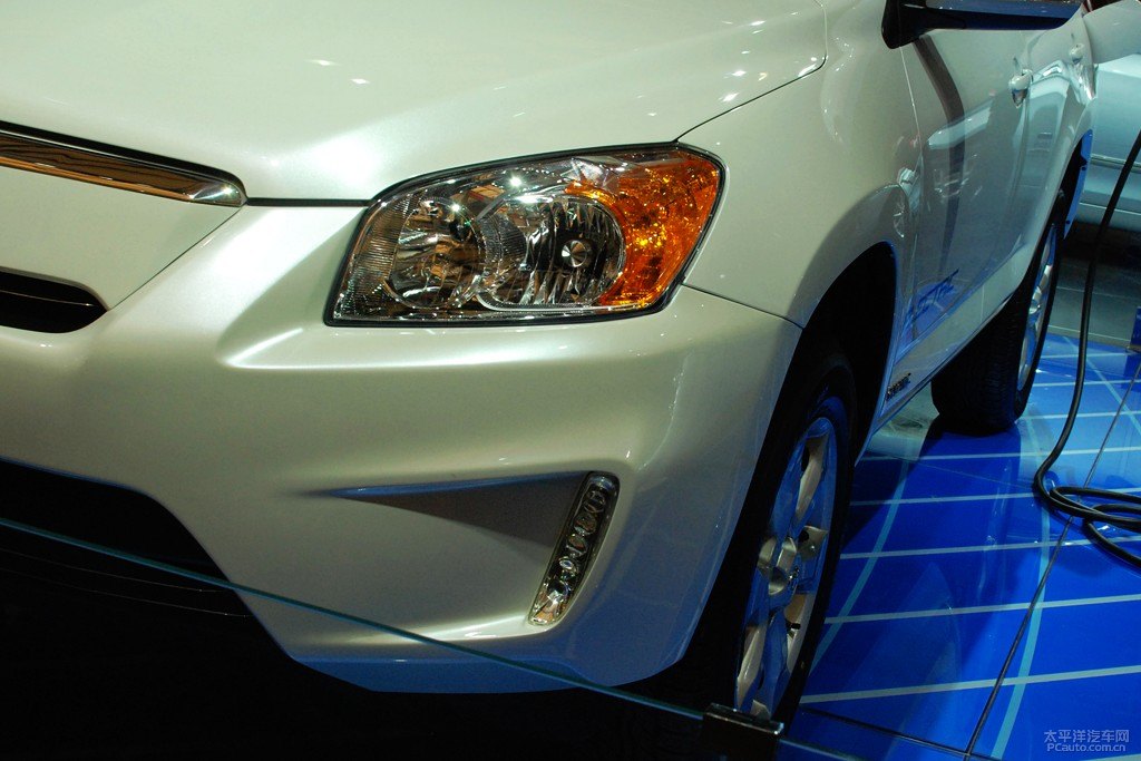 RAV4榮放圖片